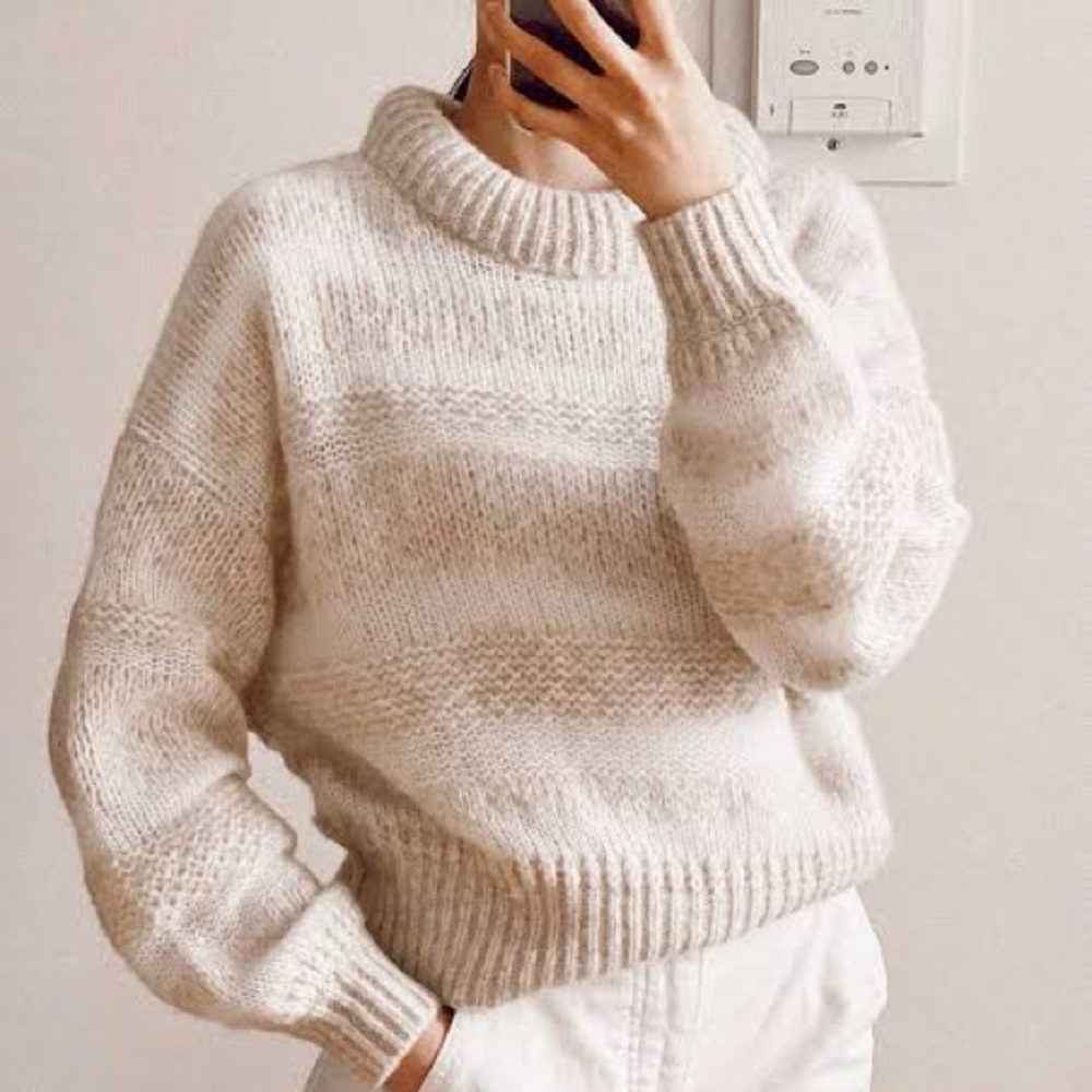 Everlane Puff Sweater